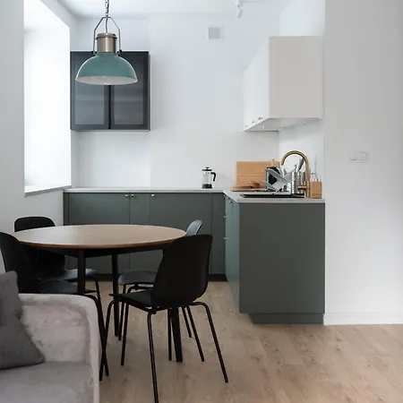 Na Starym Miescie Apartment *
